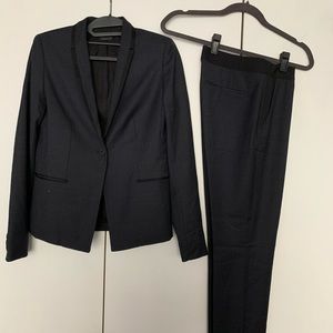 Elie Tahari Suit